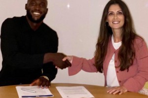 足球赛程-切尔西官宣亿元中锋加盟 卢卡库重回蓝桥再征英超