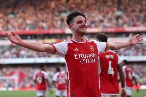 足球赛程-赖斯是第二位欧冠对阵皇马破门的阿森纳球员，首位是亨利